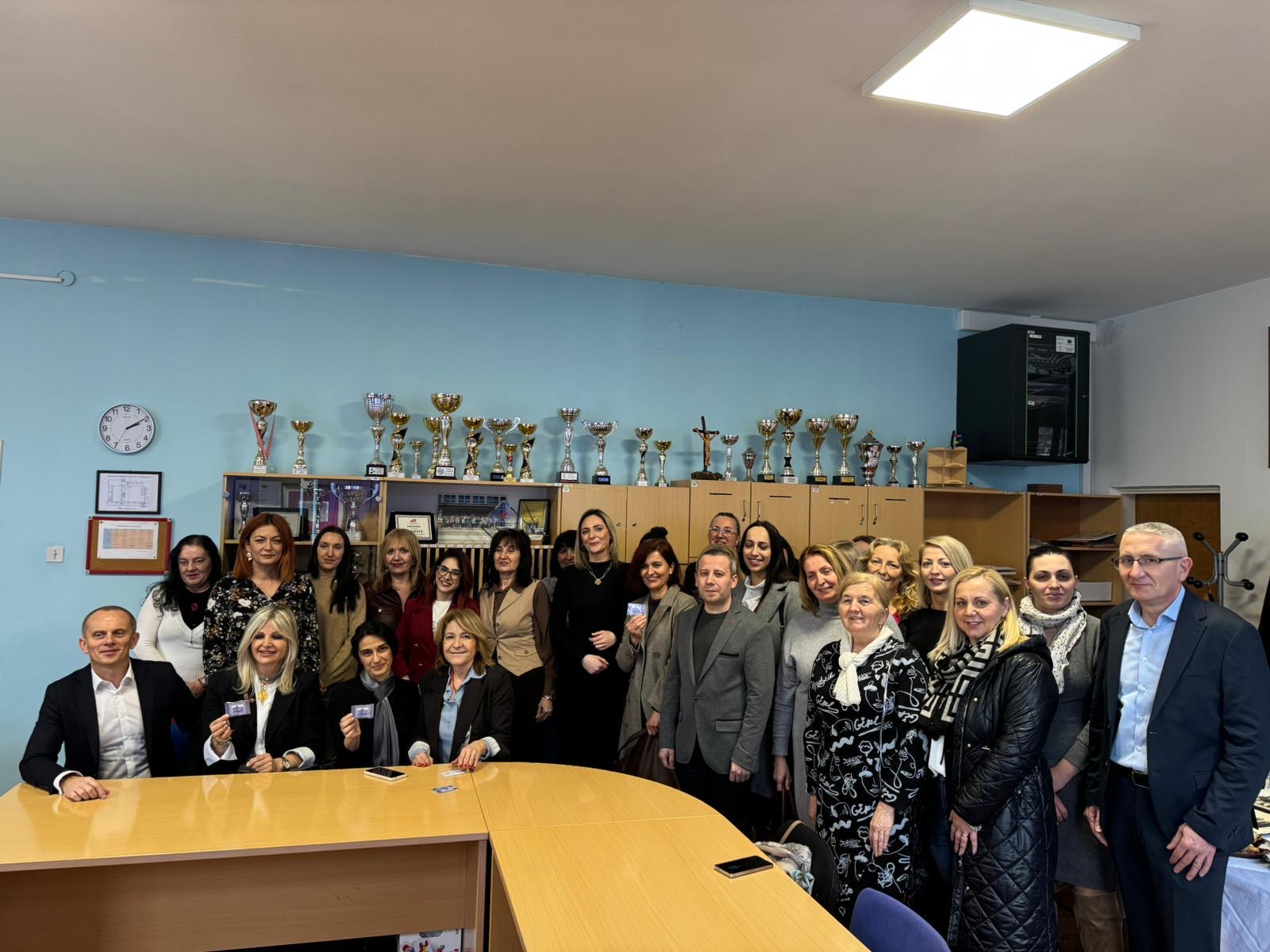 a146343d-49c9-4131-8fa8-5e559ccca1b6