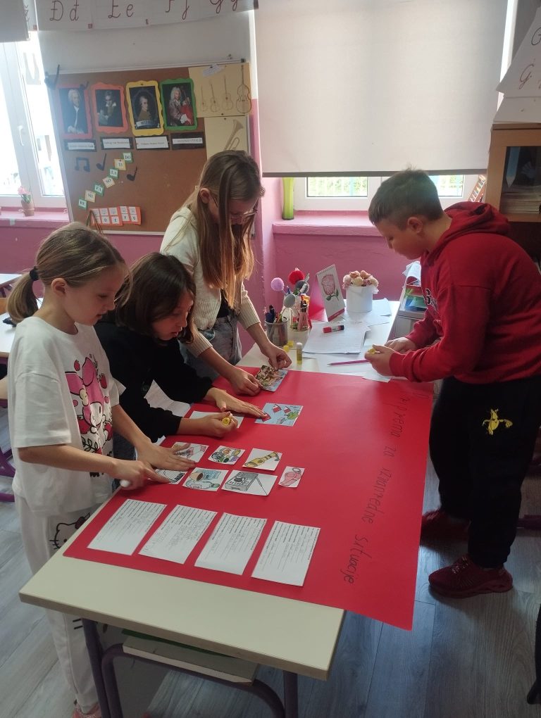 52ac27ab-b768-4355-9a98-3c83277d7d9d